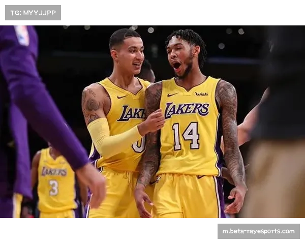 字母哥小腿伤势管理缺席，雄鹿内线威慑力与体系运转降级